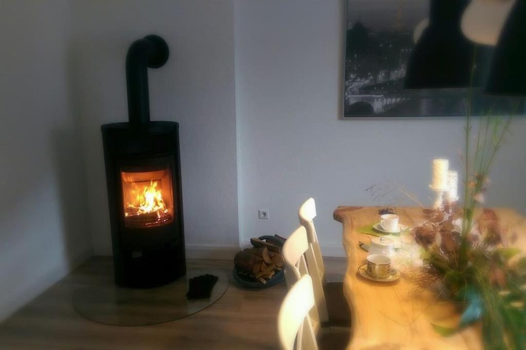 Appartement Gemuetliche 144qm Altbauwohnung In Am Hbf *