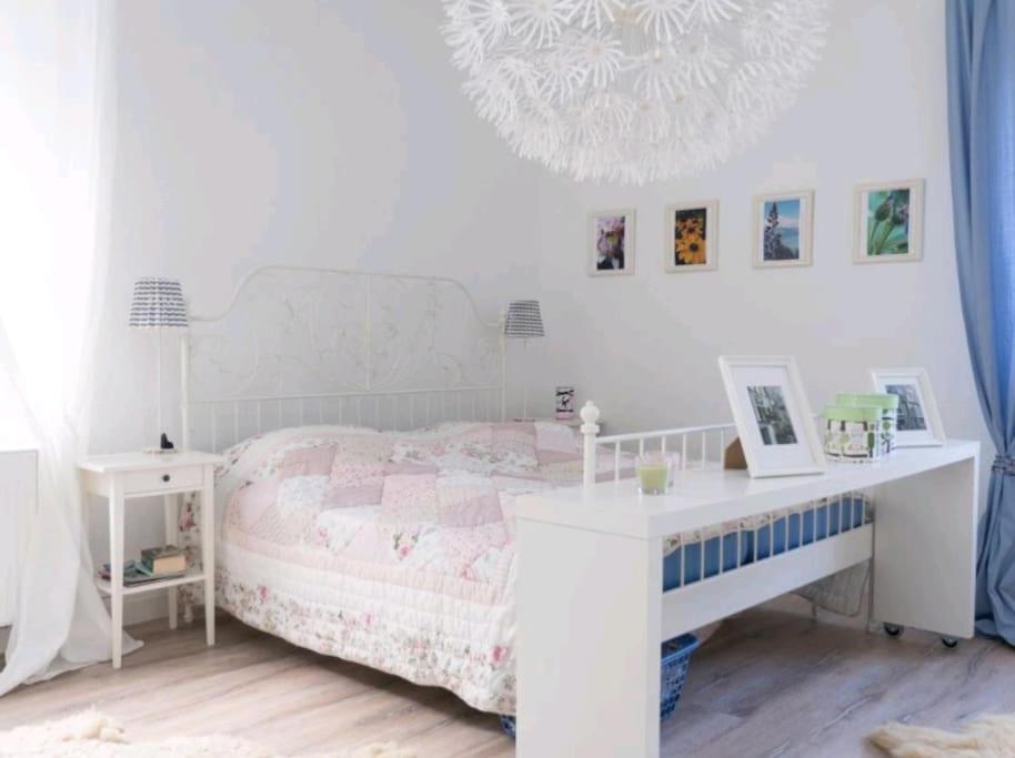 Appartement Gemuetliche 144qm Altbauwohnung In Am Hbf