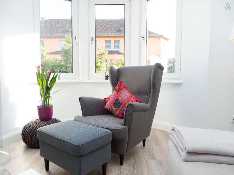 Appartement Gemuetliche 144qm Altbauwohnung In Am Hbf *